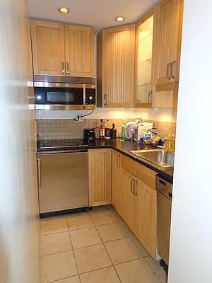 Rented by Citi Habitats | media 13