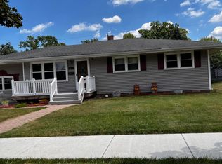 429 N Dwiggins St, Griffith, IN 46319