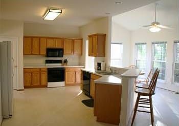 2nd image of 7913 Shadowberry Ct