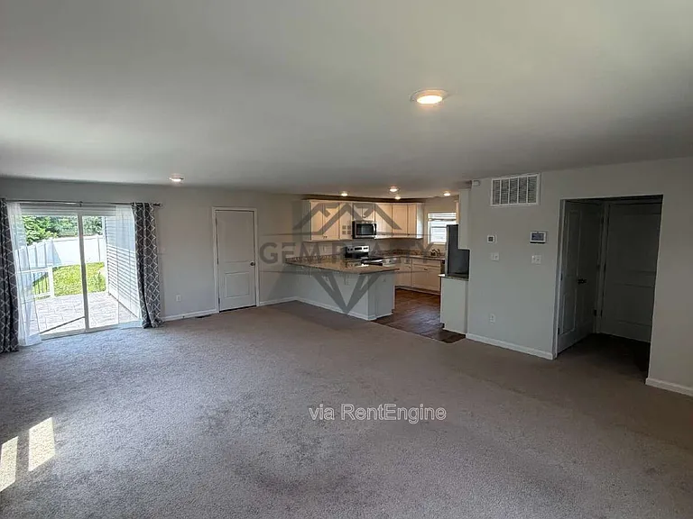 6619 Sacagawea St — Photo 53