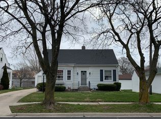 431 S 30th St, Manitowoc, WI 54220