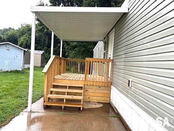 2nd image of 1515 N Lincoln Ave #16