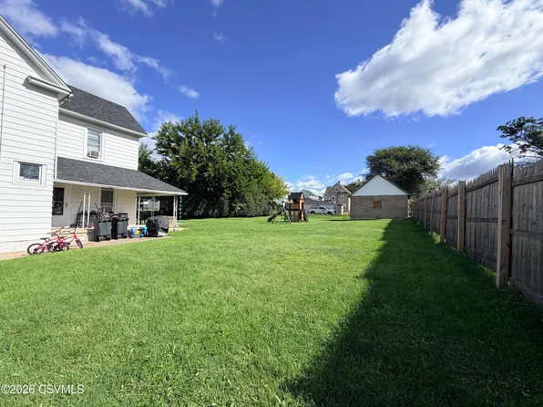 414 Monroe St, Berwick, PA 18603