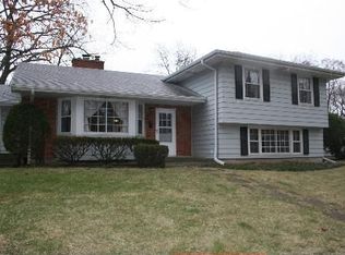 117 W Blodgett Ave, Lake Bluff, IL