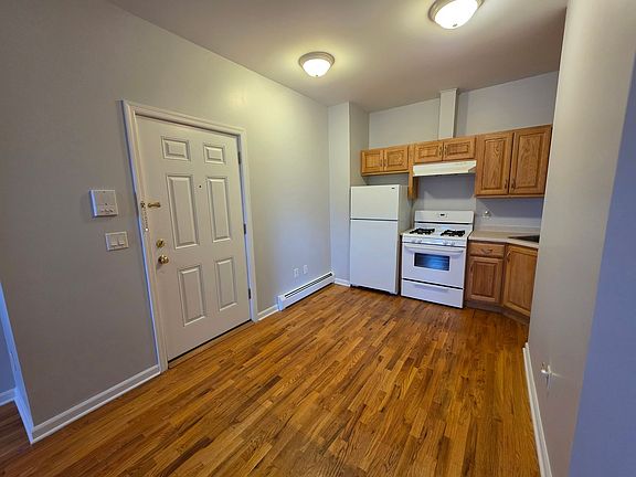3rd image of 225 W Madison Ave #227D