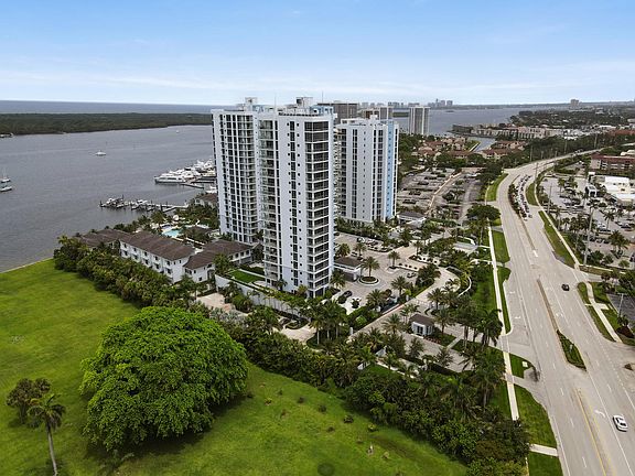 3rd image of 112 Water Club Court N