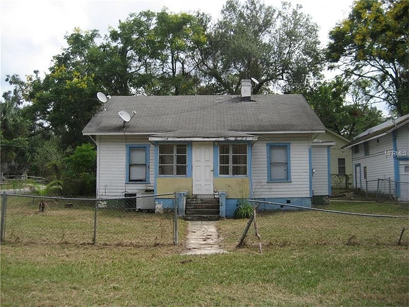 1st image of 123 N Adams Ave