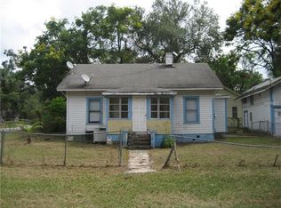 123 N Adams Ave, Deland, FL 32724