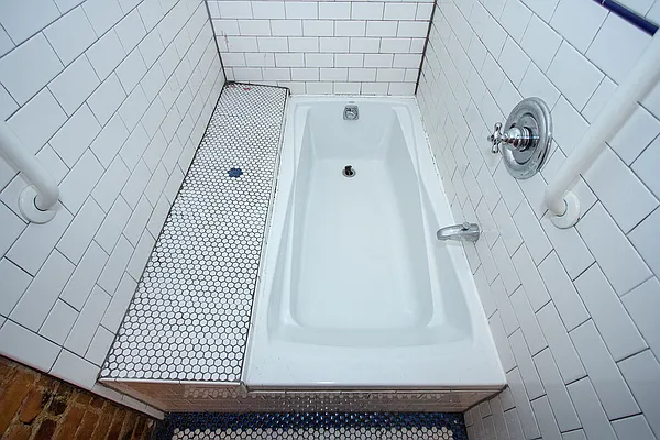 Rented by Harlem Lofts | media 22