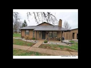 101 Whitehall Ct, Belleville, IL