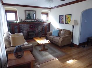 2150 Lewis Dr, Lakewood, OH