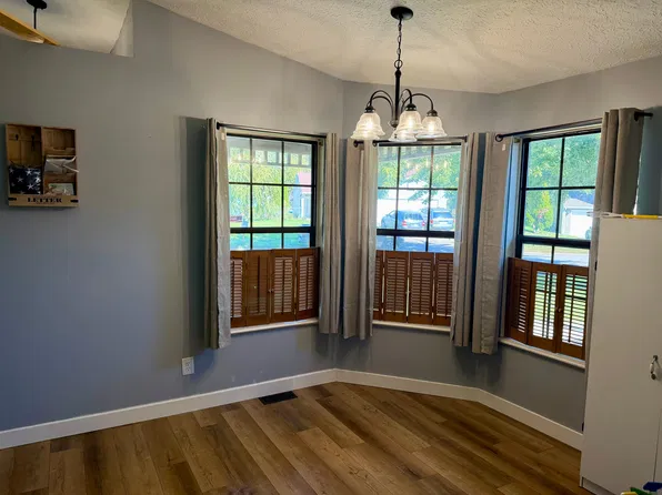 2500 Dogwood Ln, Lafayette, IN 47905