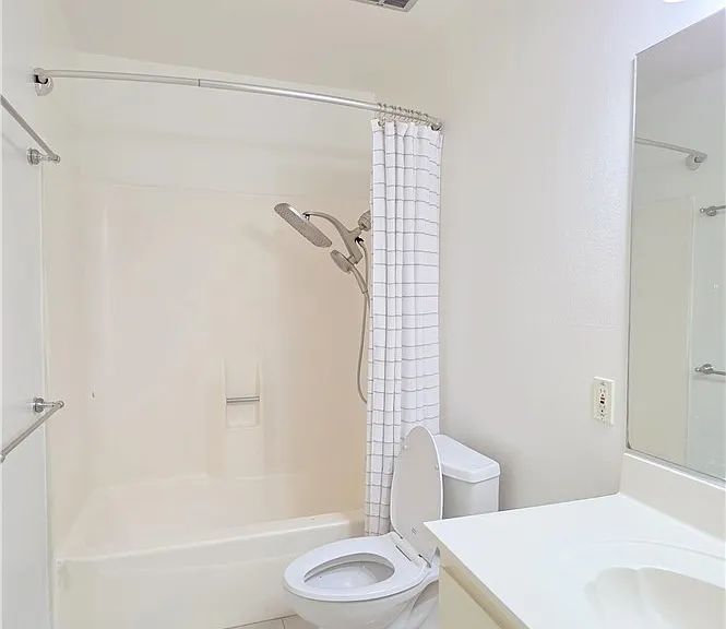 831 Windwood Dr — Photo 12