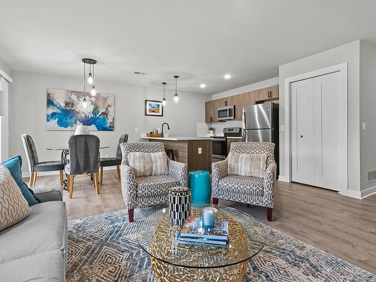 Ivy Townhomes — Photo 30