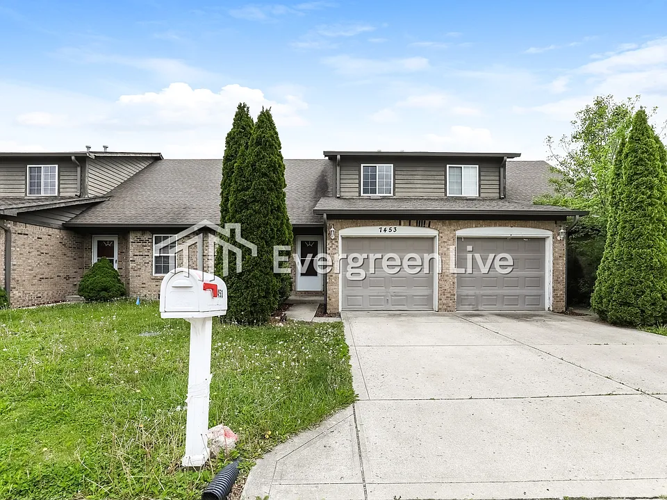 7453 Sharzad Pl