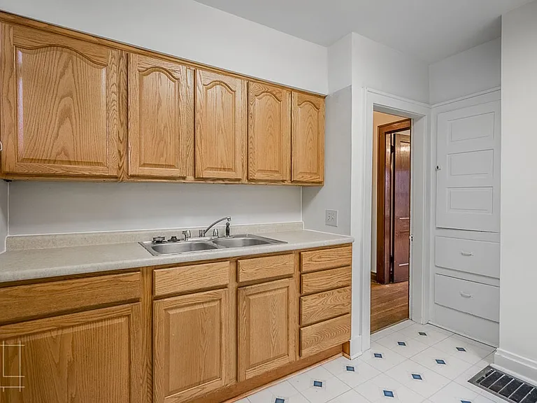 384 E. Maynard Ave — Photo 35