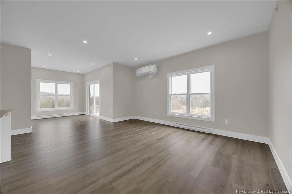 2 bed, 2.0 bath, 1081 sqft, $2,200 — Photo 4