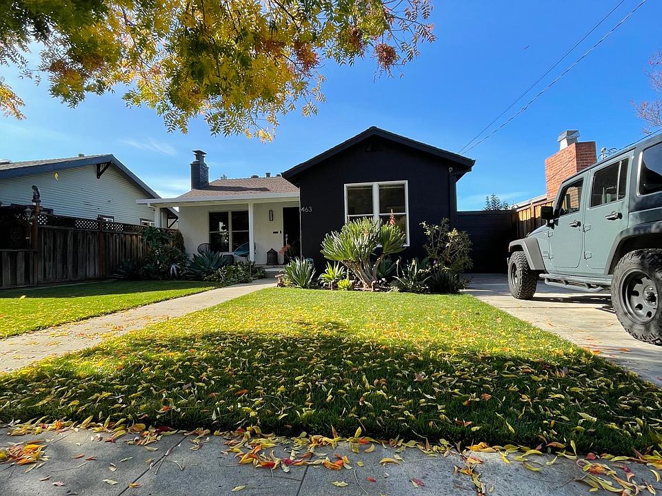 1st image of 463 Menker Ave