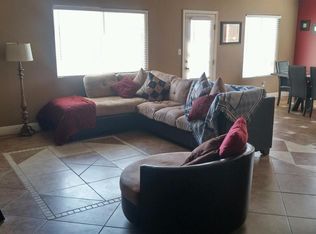 5527 El Palacio Dr, Bakersfield, CA 93307