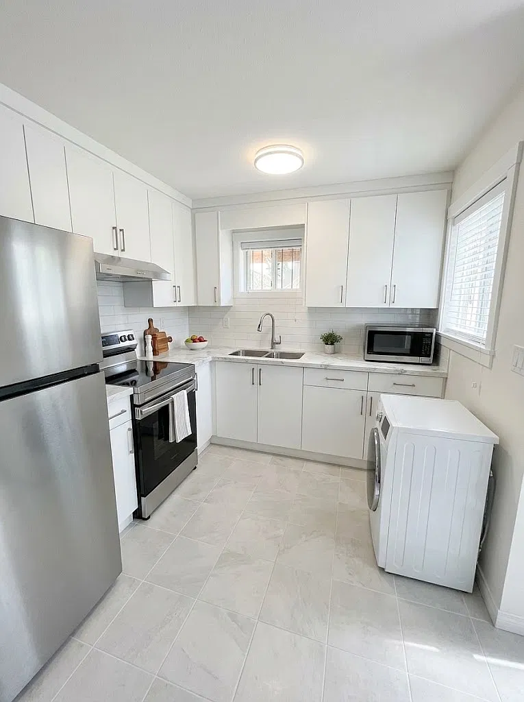 152nd St, Surrey — Photo 3