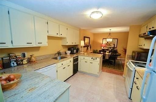 3rd image of 1100 Salem St APT 85
