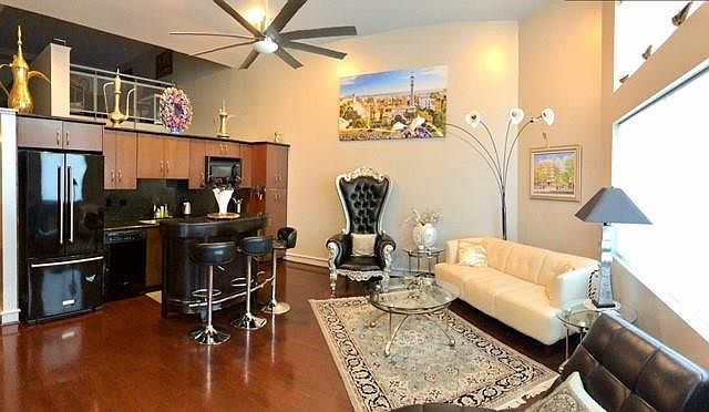 1st image of 3311 Yupon St APT 305