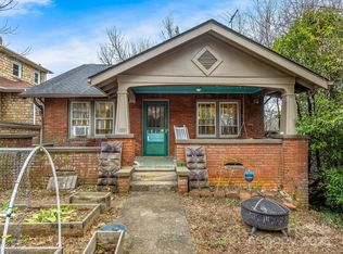 152 Sulphur Springs Rd, Asheville, NC 28806