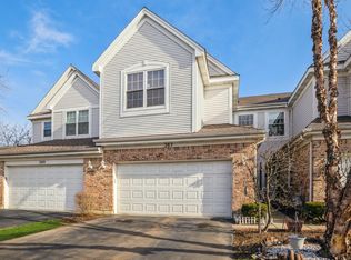 287 Bay Dr, Itasca, IL 60143