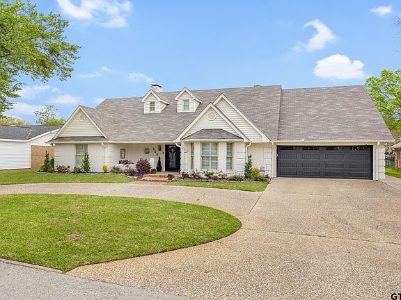 3rd image of 128 Fairway Dr