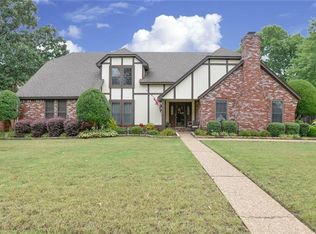 10404 Stoneleige St, Fort Smith, AR 72908