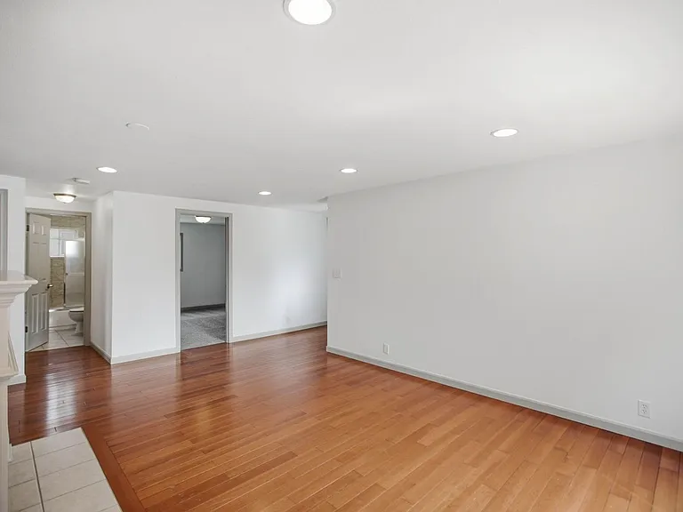 1742 S Shelton St — Photo 7