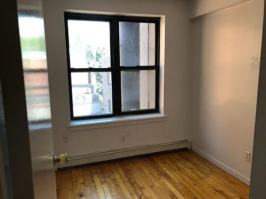 Rented by Loisaida Realty | media 5