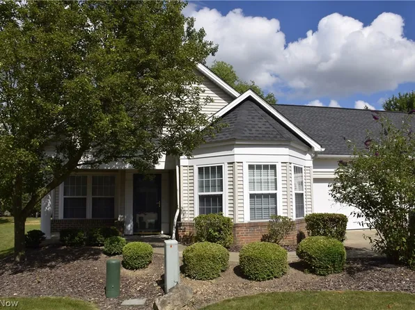 8723 Alexandra Dr #3A, North Royalton, OH 44133