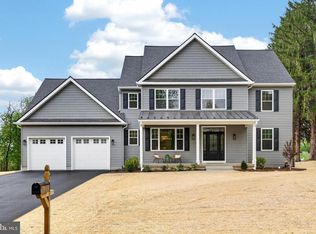 13 Rhoads Ln, Media, PA 19063
