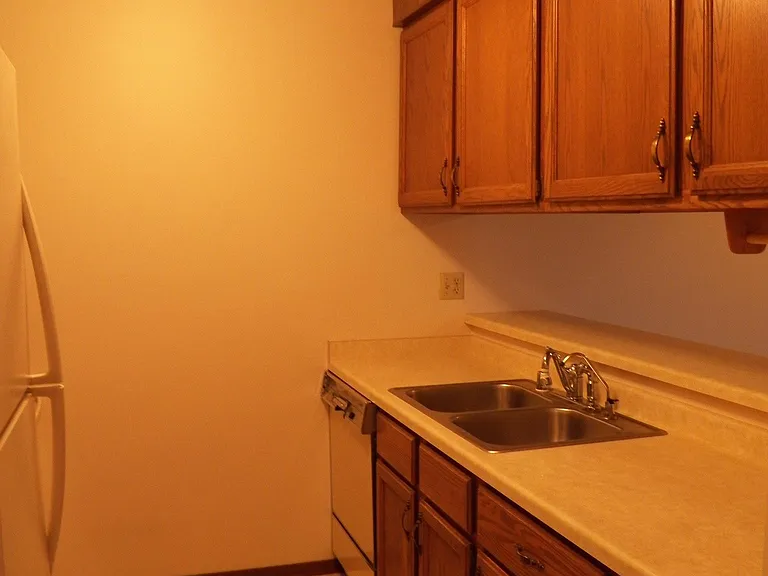 816 S Park Ave #2D — Photo 11