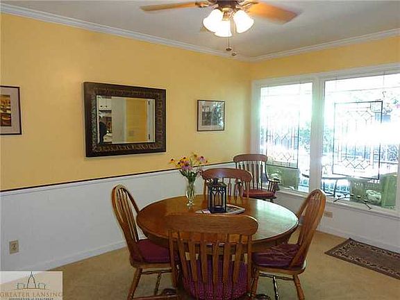 5th image of 1635 Pepper Hill Dr