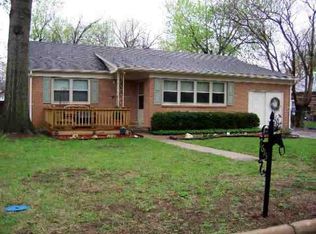 1615 Hackney St, Winfield, KS 67156