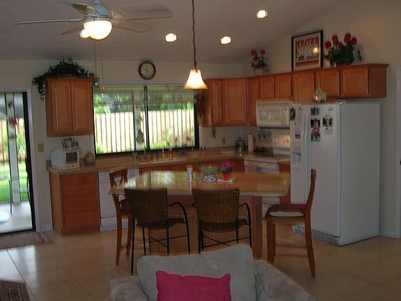 Newly updated Kitchen