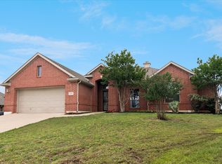 11000 Owl Creek Dr, Fort Worth, TX 76179