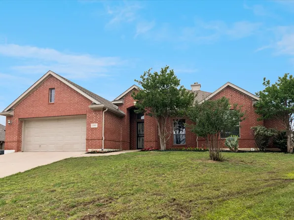 11000 Owl Creek Dr, Fort Worth, TX 76179