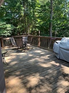 2nd image of 173 Rocky Knoll Ct
