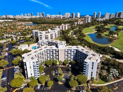 20400 W Country Club Drive #707, Aventura, FL, 33180