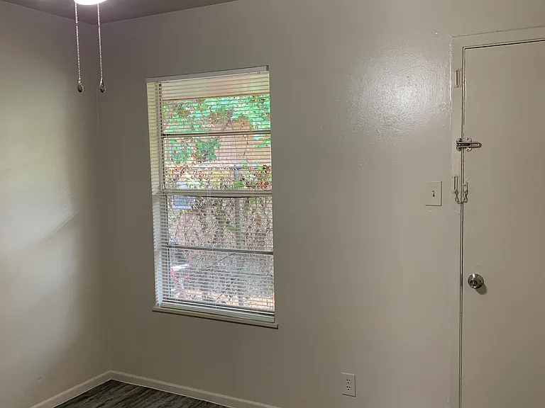 719 Britton Ave #8 — Photo 19