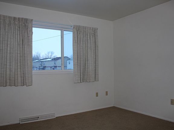 5th image of 407 S 19th Ave