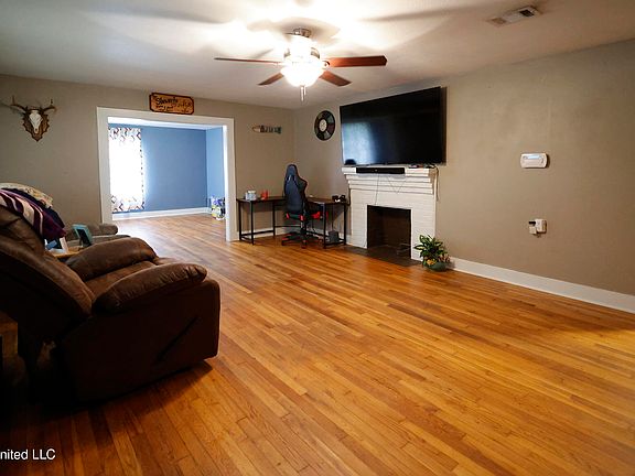 2nd image of 2157 Dudley Rimes Rd