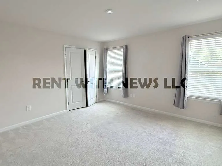 126 Misty Pike Dr — Photo 16