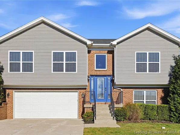 8718 Black Oak Drive, Charlestown, IN 47111