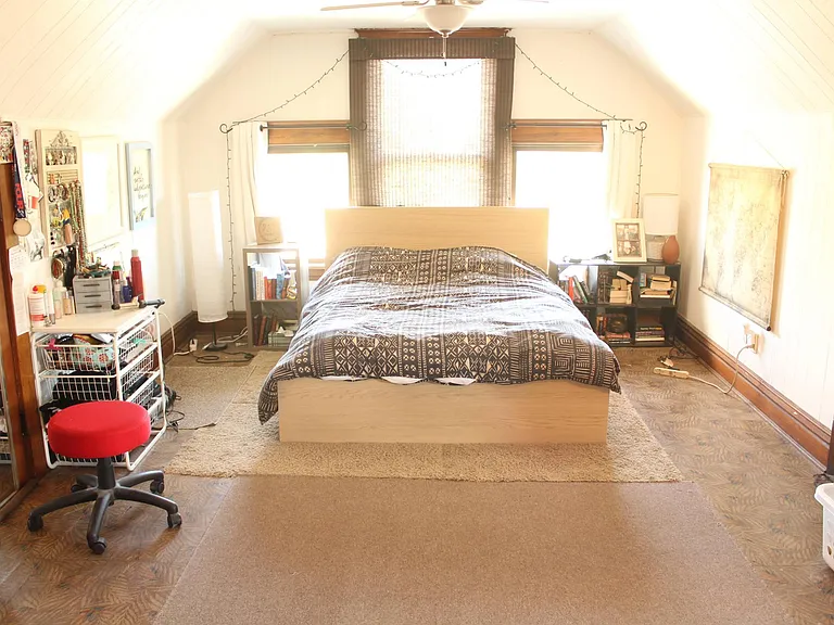 3232 Summit St — Photo 35