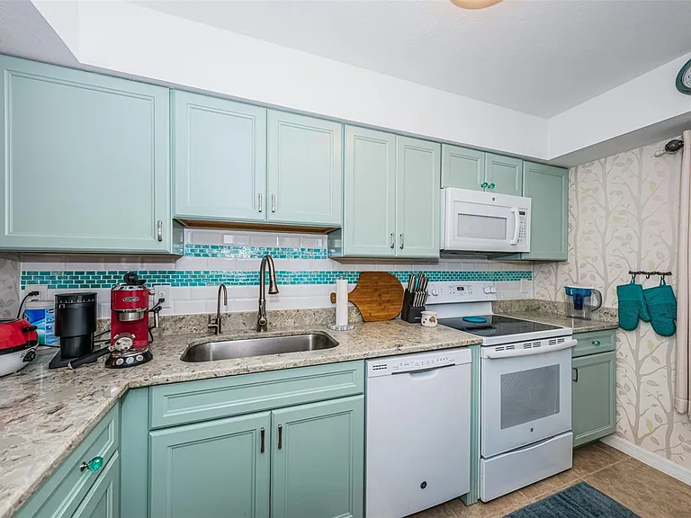 2117 Lakewood Club Dr S #K — Photo 15