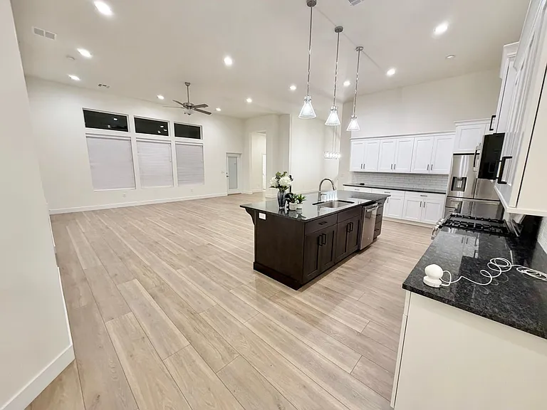 6011 S Bunda Way — Photo 12